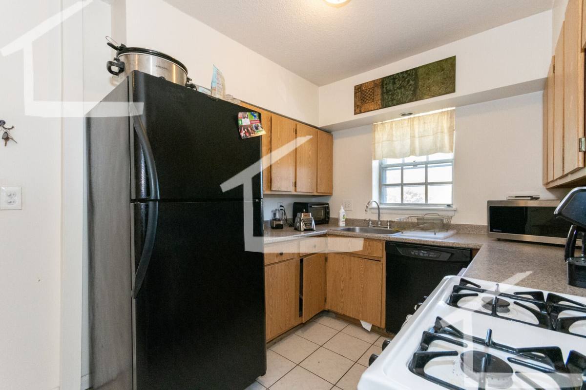Apartment for rent at 14B Homer St, Brookline, MA 02446