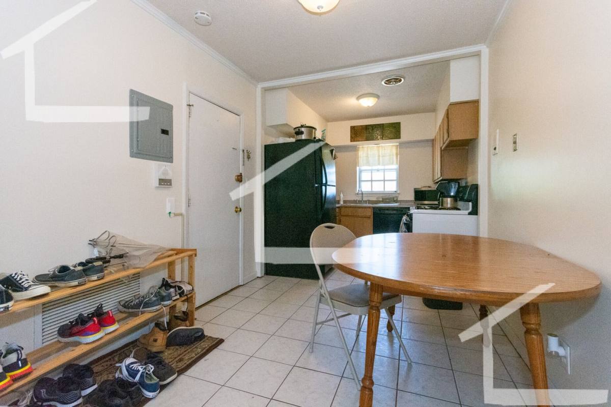 Apartment for rent at 14B Homer St, Brookline, MA 02446