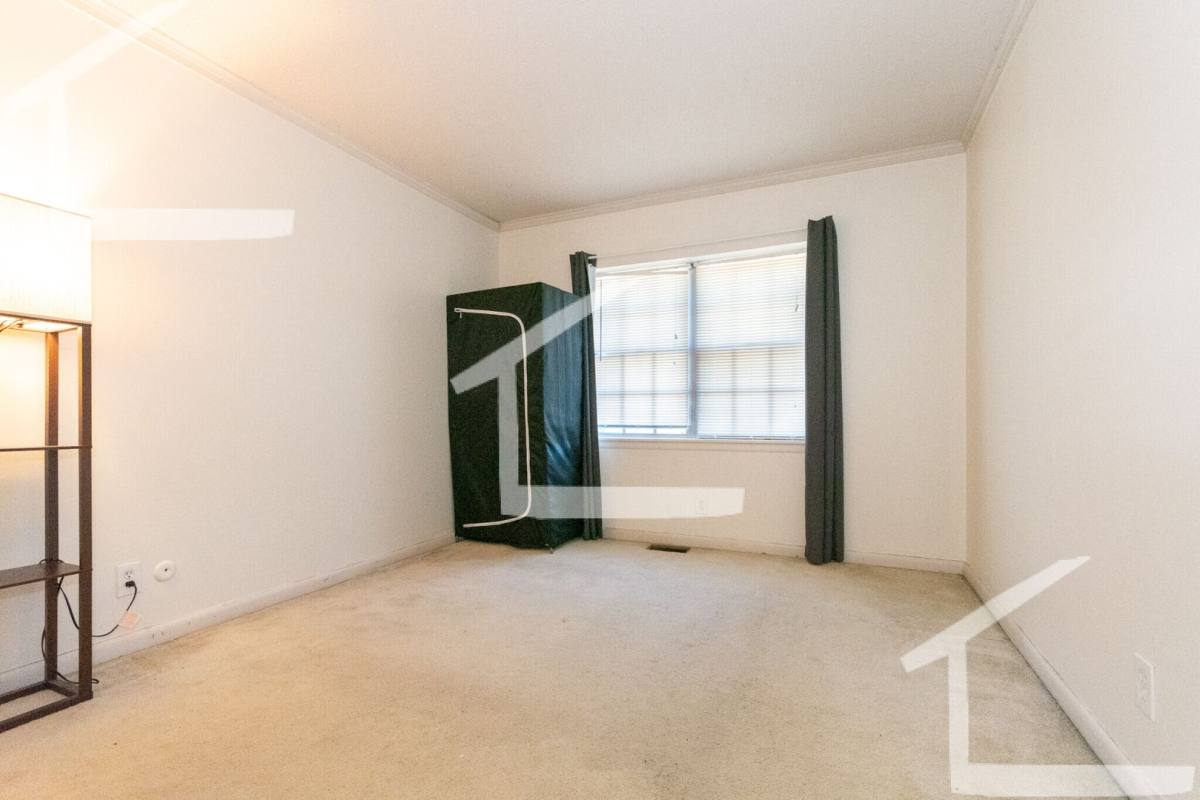 Apartment for rent at 14B Homer St, Brookline, MA 02446