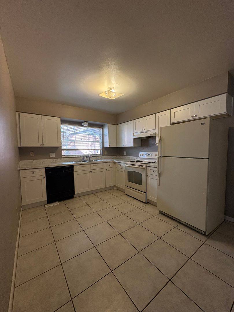 House for rent at 2292 Menomonee Court, Orlando, FL 32818