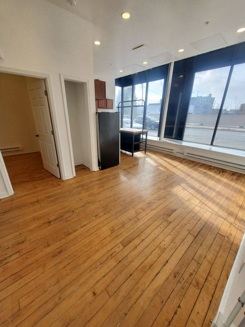 Apartment for rent at 2001 10th Ave, South Milwaukee, WI 53172
