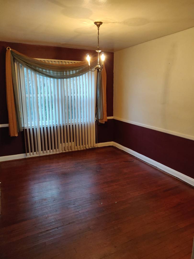 Townhouse for rent at 1013 Saint Dunstans Rd, Baltimore, MD 21212