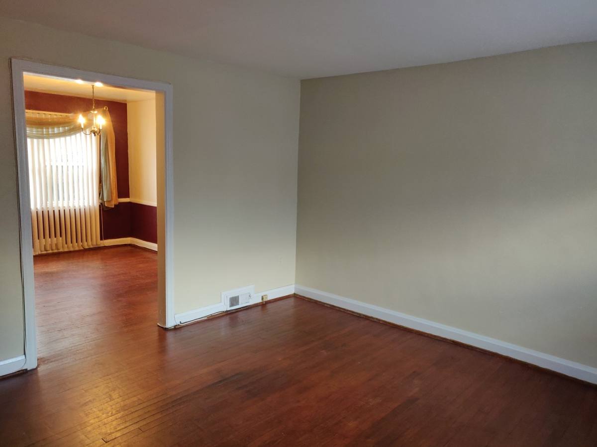 Townhouse for rent at 1013 Saint Dunstans Rd, Baltimore, MD 21212