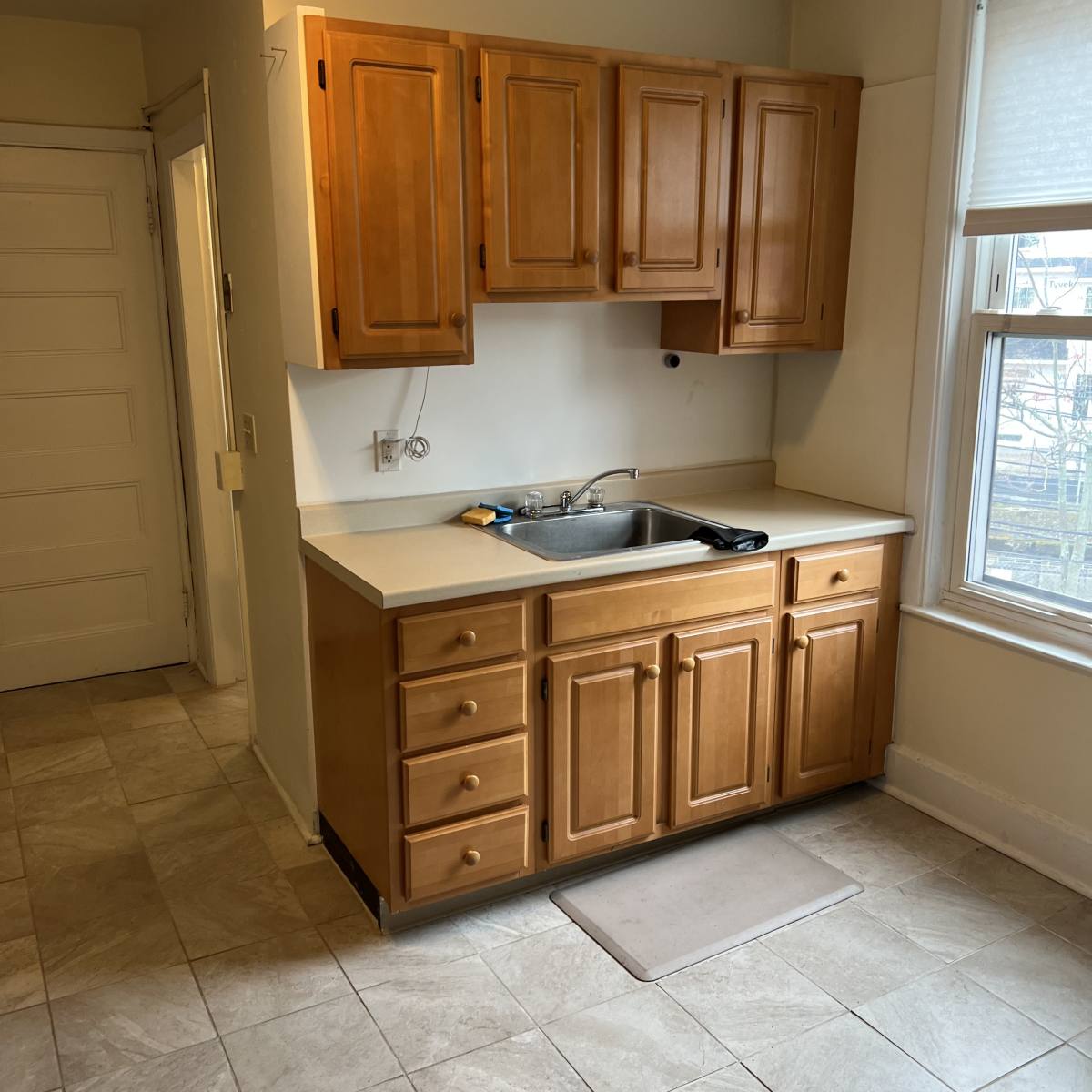 Apartment for rent at 18 Lincoln St #2, Newton Highlands, MA 02461