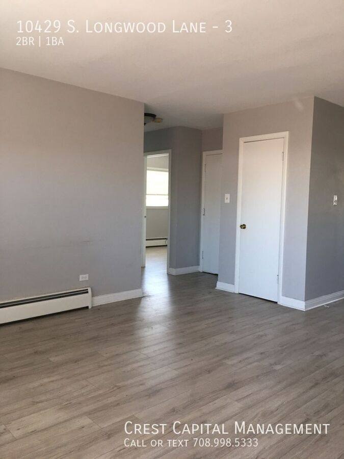 Apartment for rent at 10437 S Longwood Lane #3, Oak Lawn, IL 60453