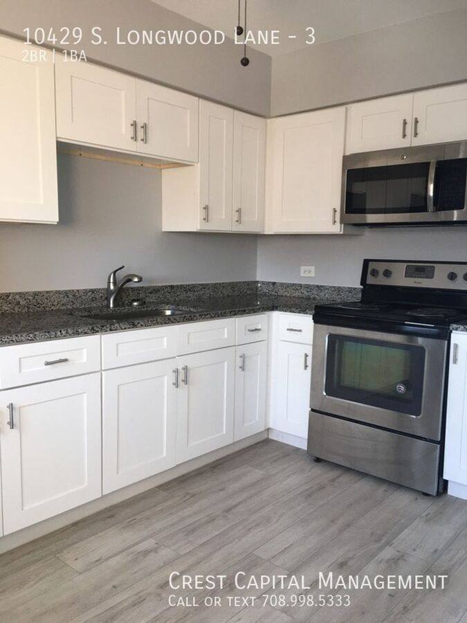 Apartment for rent at 10437 S Longwood Lane #3, Oak Lawn, IL 60453