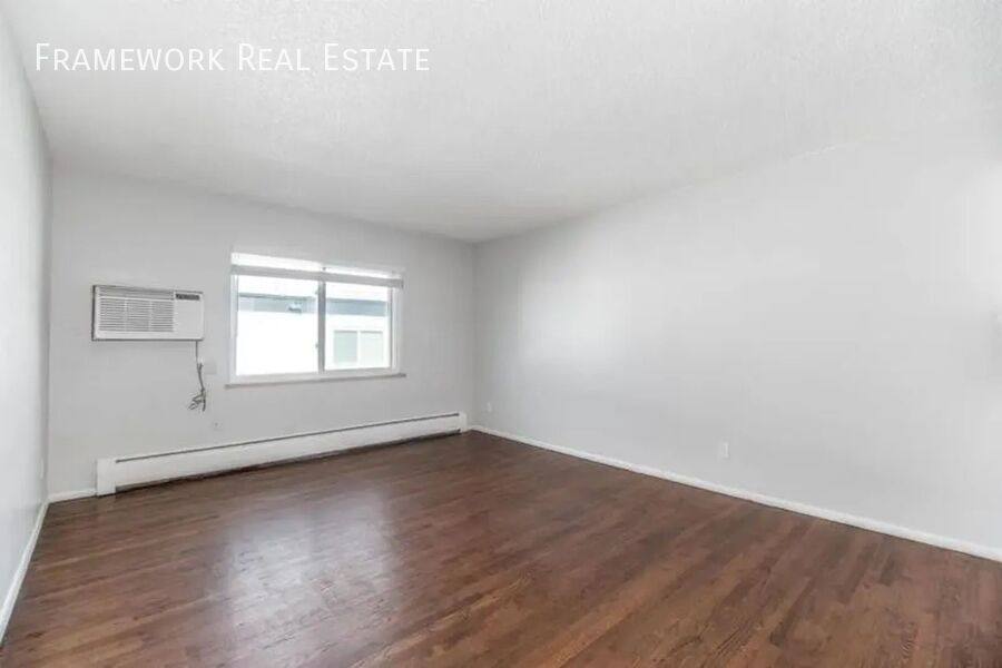 Apartment for rent at 1400 Moline St #101, Aurora, CO 80010
