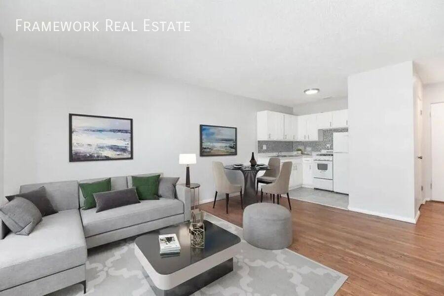 Apartment for rent at 1400 Moline St #101, Aurora, CO 80010