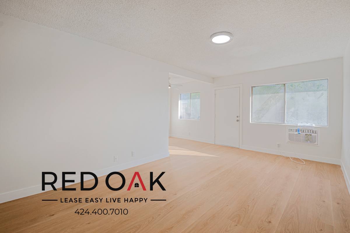 Condo for rent at 118 E Ivy Ave #2, Inglewood, CA 90302