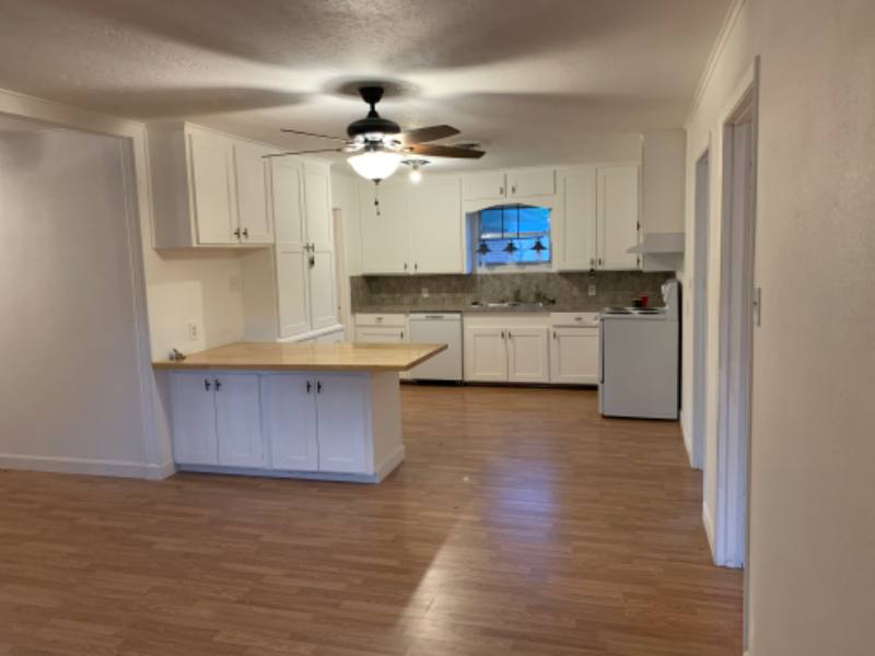 House for rent at 707 Pine St, Woodville, TX 75979