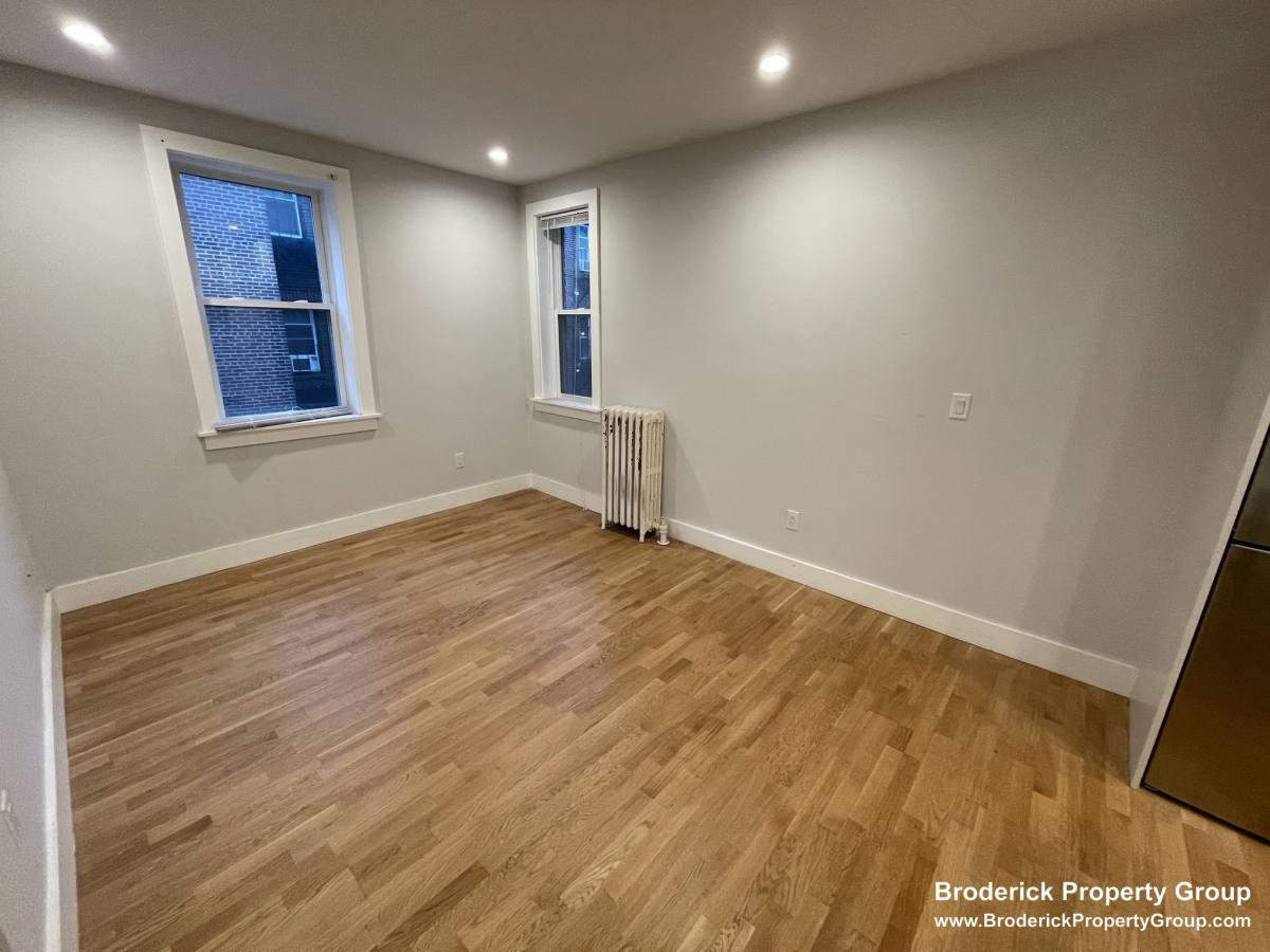 Apartment for rent at 136 Highland Ave #15, Somerville, MA 02143