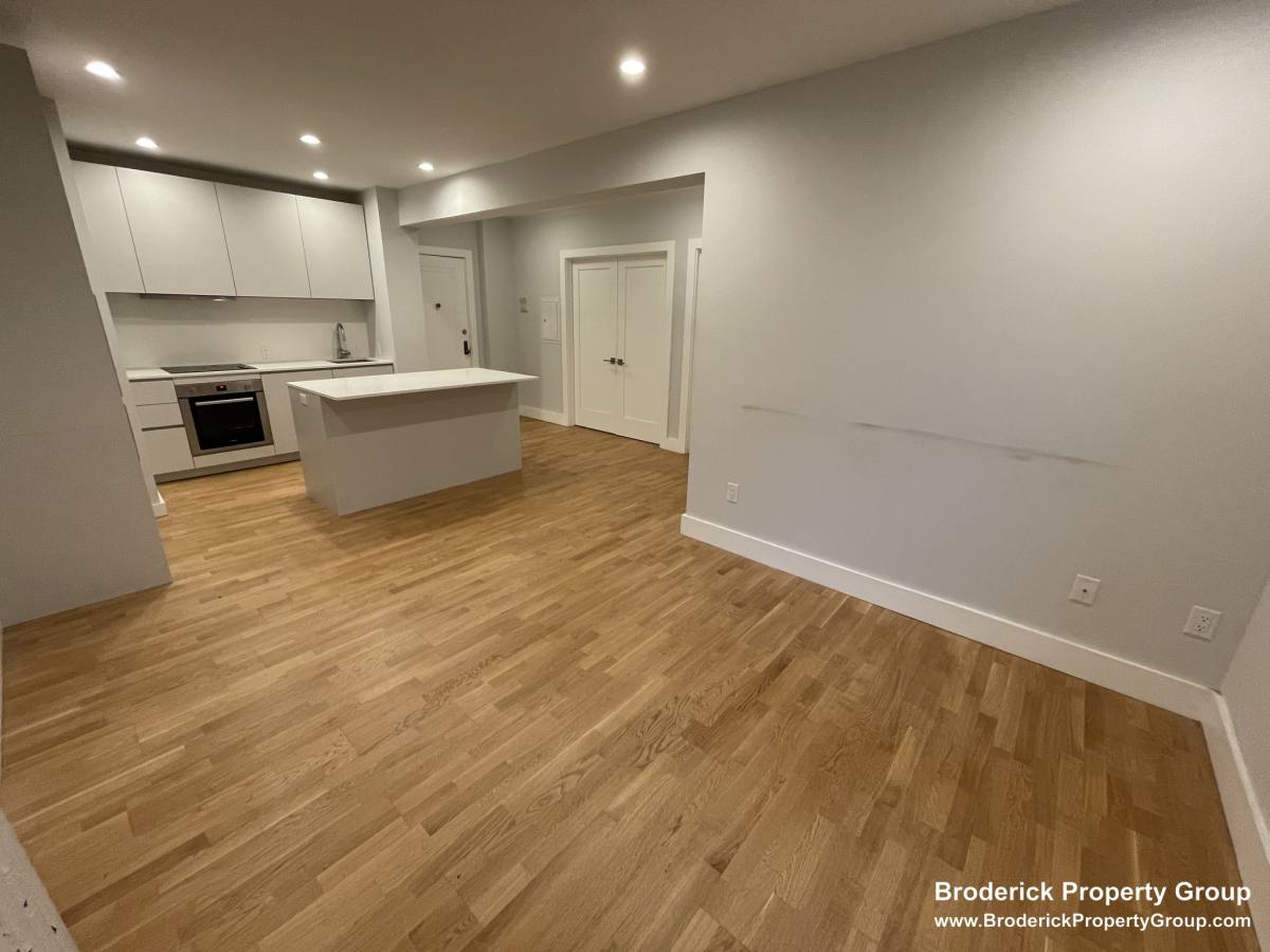 Apartment for rent at 136 Highland Ave #15, Somerville, MA 02143