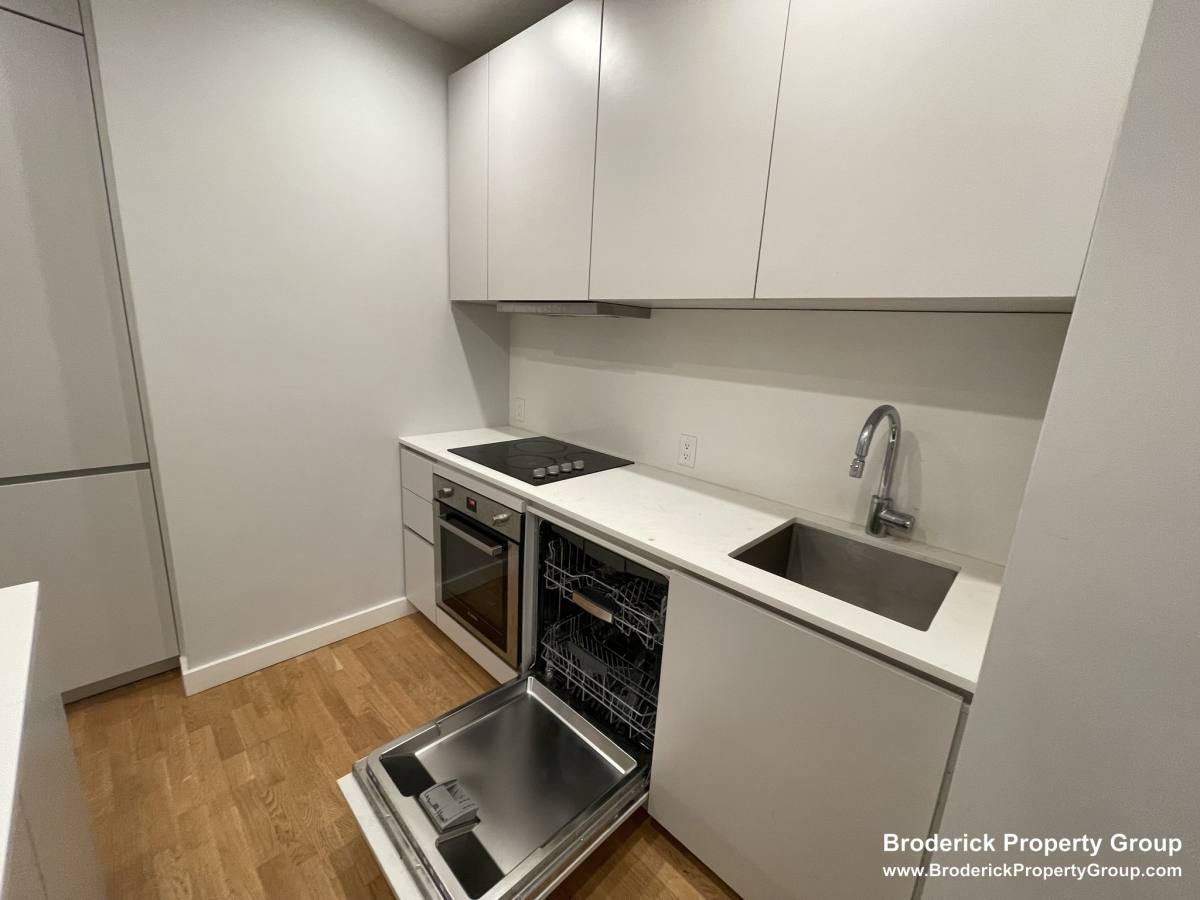 Apartment for rent at 136 Highland Ave #15, Somerville, MA 02143