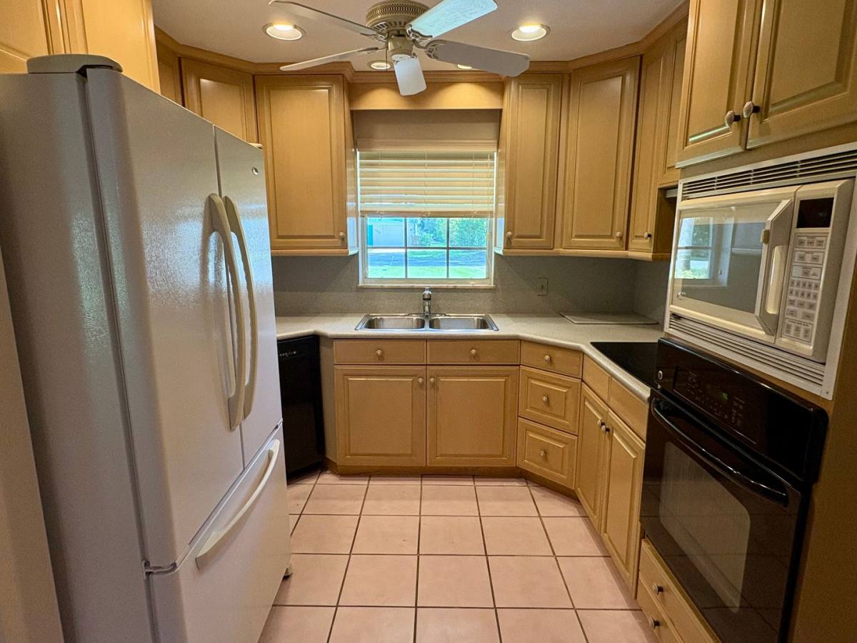House for rent at 514 SW N Carolina Dr, Stuart, FL 34994