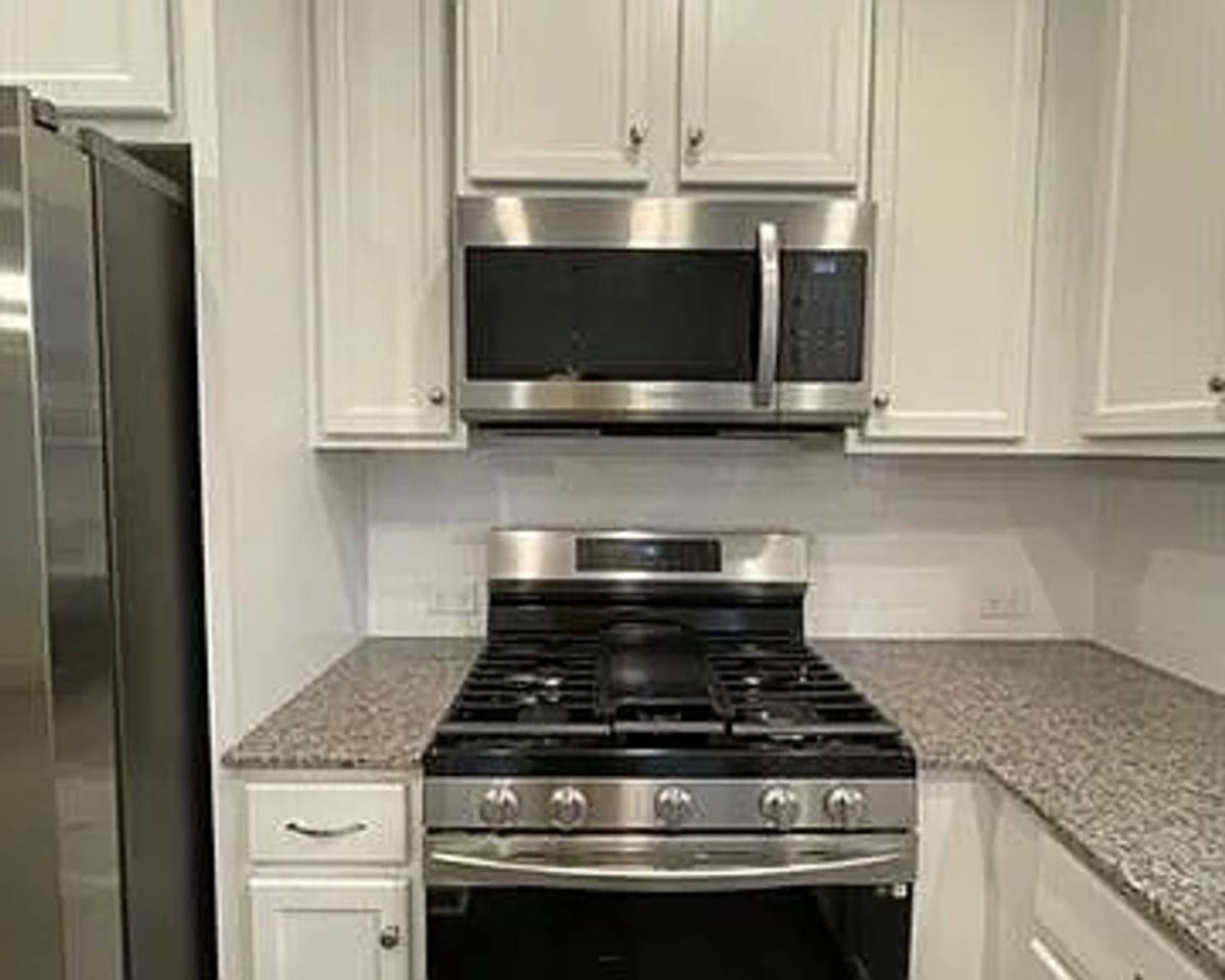 Townhouse for rent at 3752 Yorkshire Place, Terrell, NC 28682