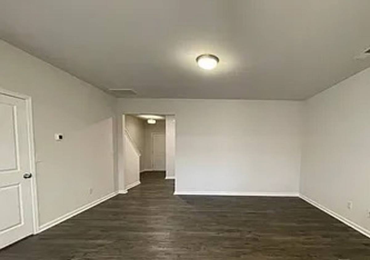Townhouse for rent at 3752 Yorkshire Place, Terrell, NC 28682