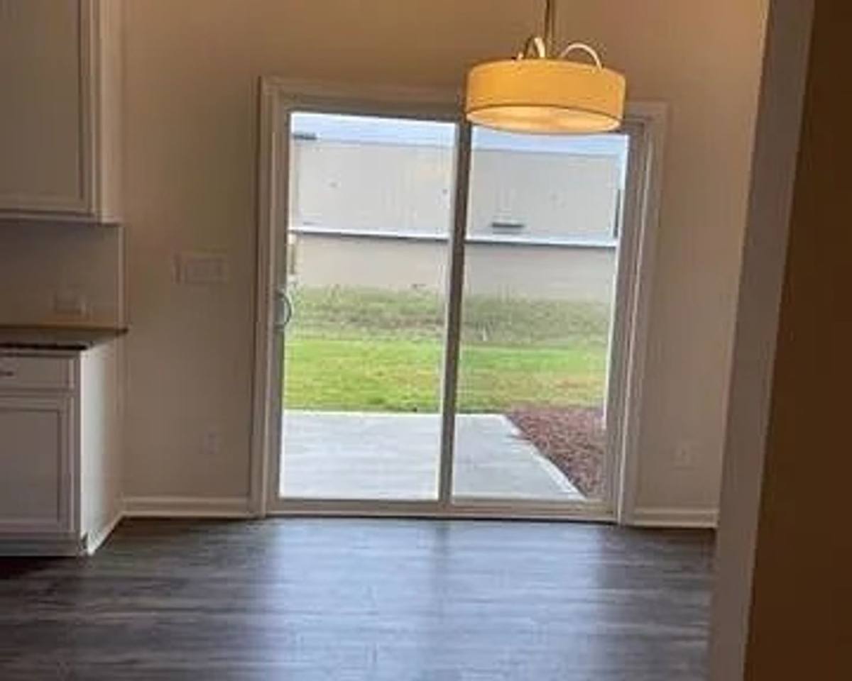 Townhouse for rent at 3752 Yorkshire Place, Terrell, NC 28682