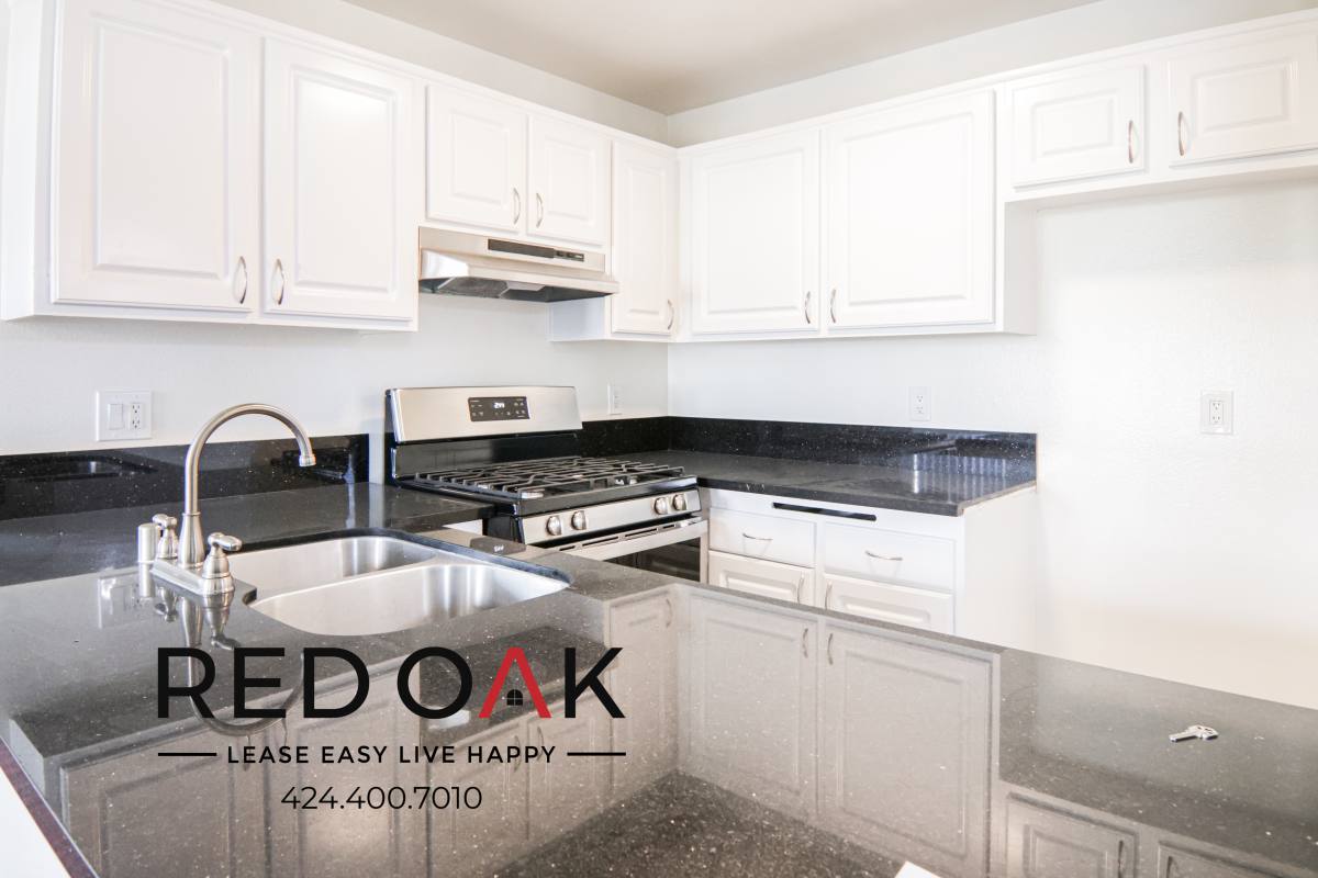Condo for rent at 6660 Vineland Ave #24, North Hollywood, CA 91606