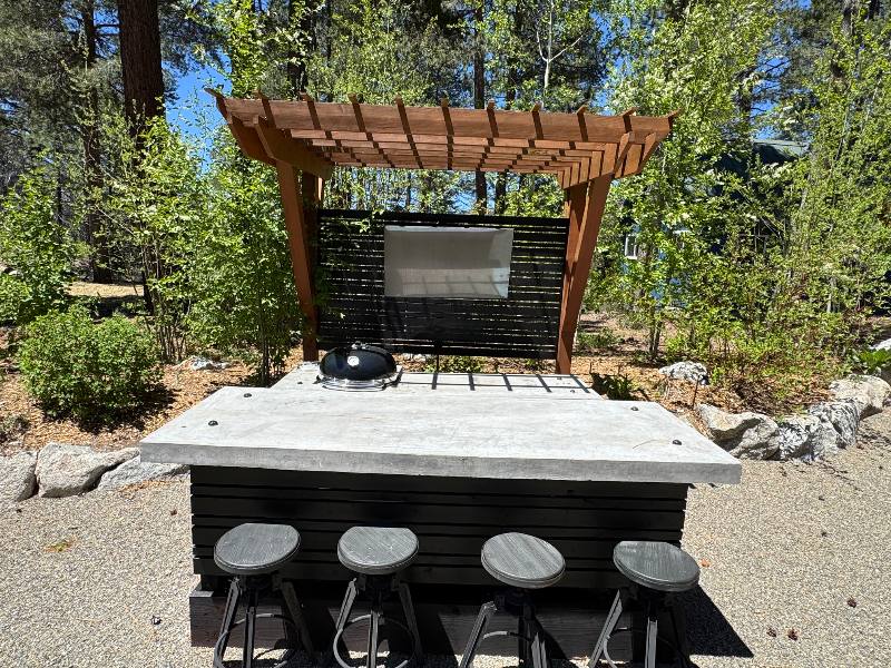Apartment for rent at 11869 Deerfield B, Truckee, CA 96161