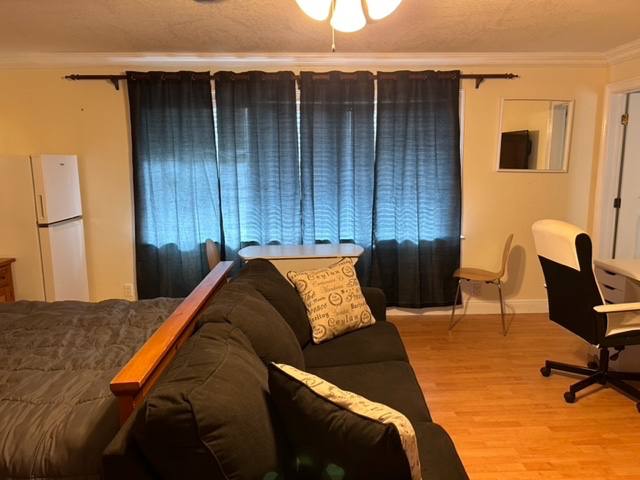 House for rent at 630 NW 7th Ave, Boca Raton, FL 33486