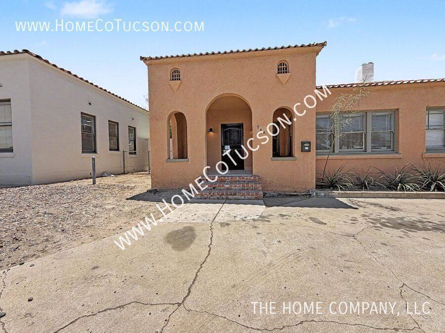 Apartment for rent at 544 E Speedway Blvd, Tucson, AZ 85705