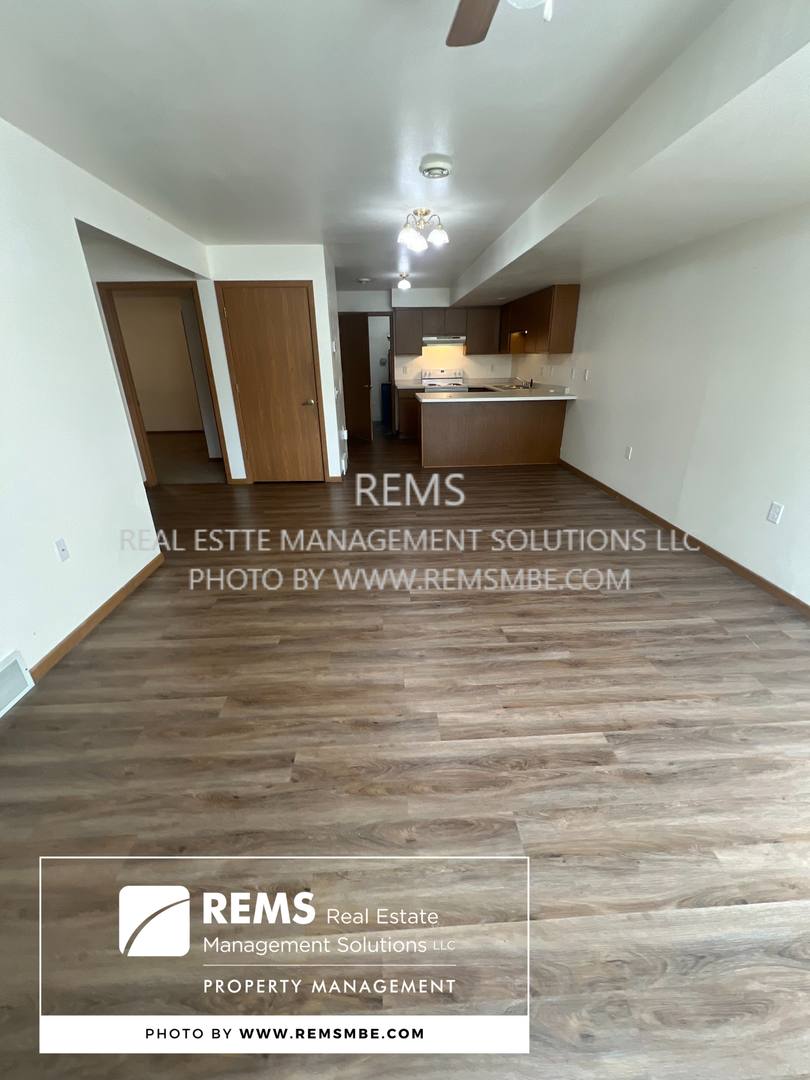 Apartment for rent at 202 W N St, Poynette, WI 53955