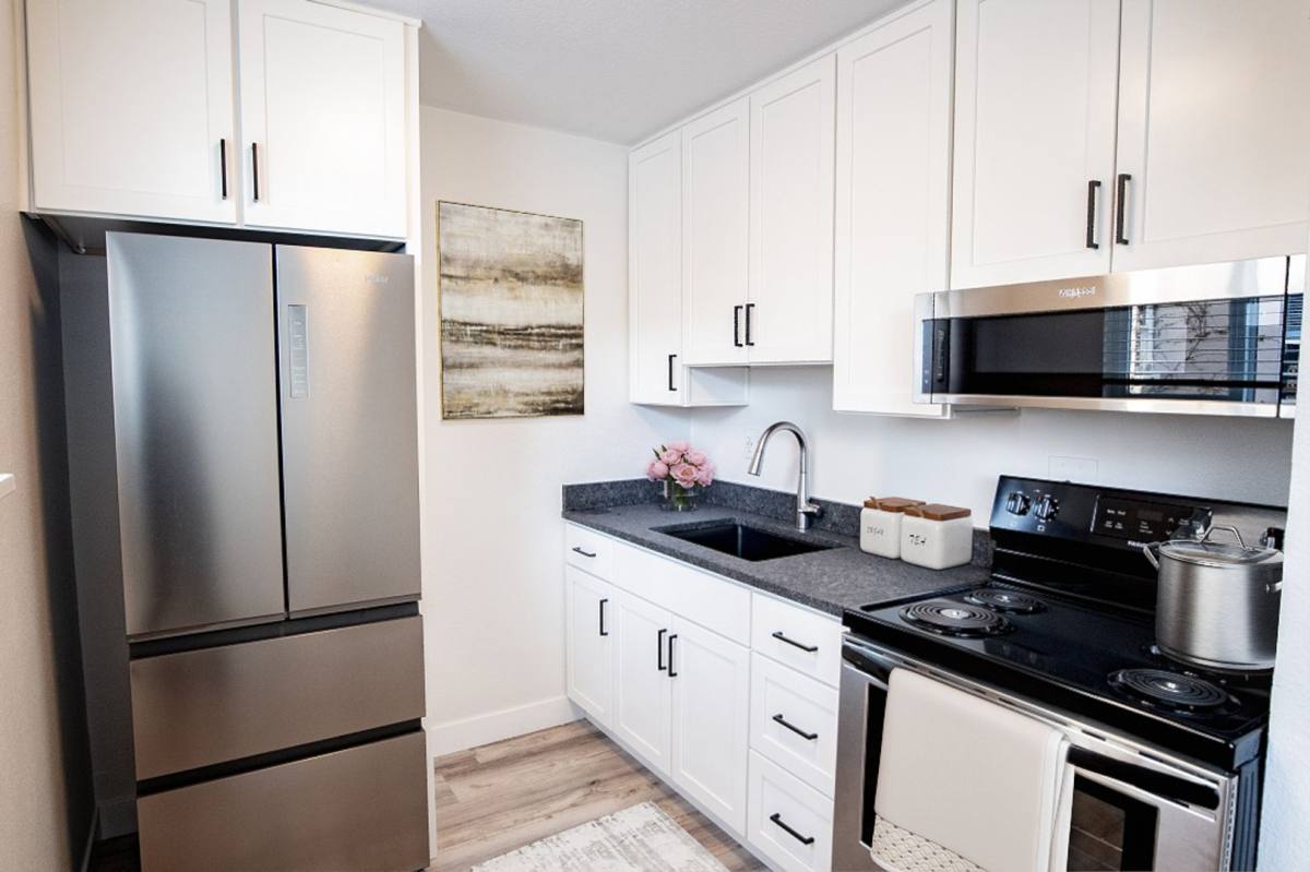 Apartment for rent at 1120 N Logan St, Denver, CO 80203