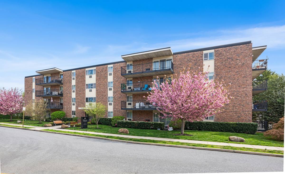 Apartment for rent at 111 Morton Ave, Ridley Park, PA 19078