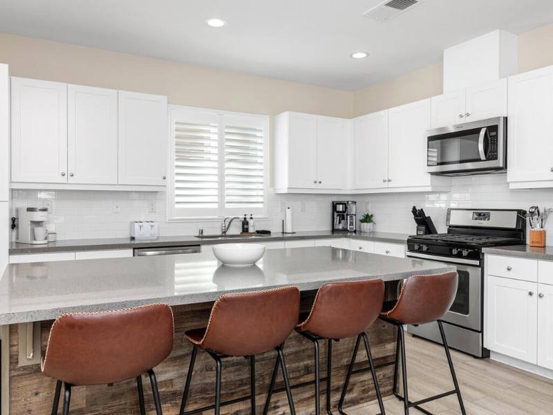 House for rent at 7263 Wembley St, San Diego, CA 92120