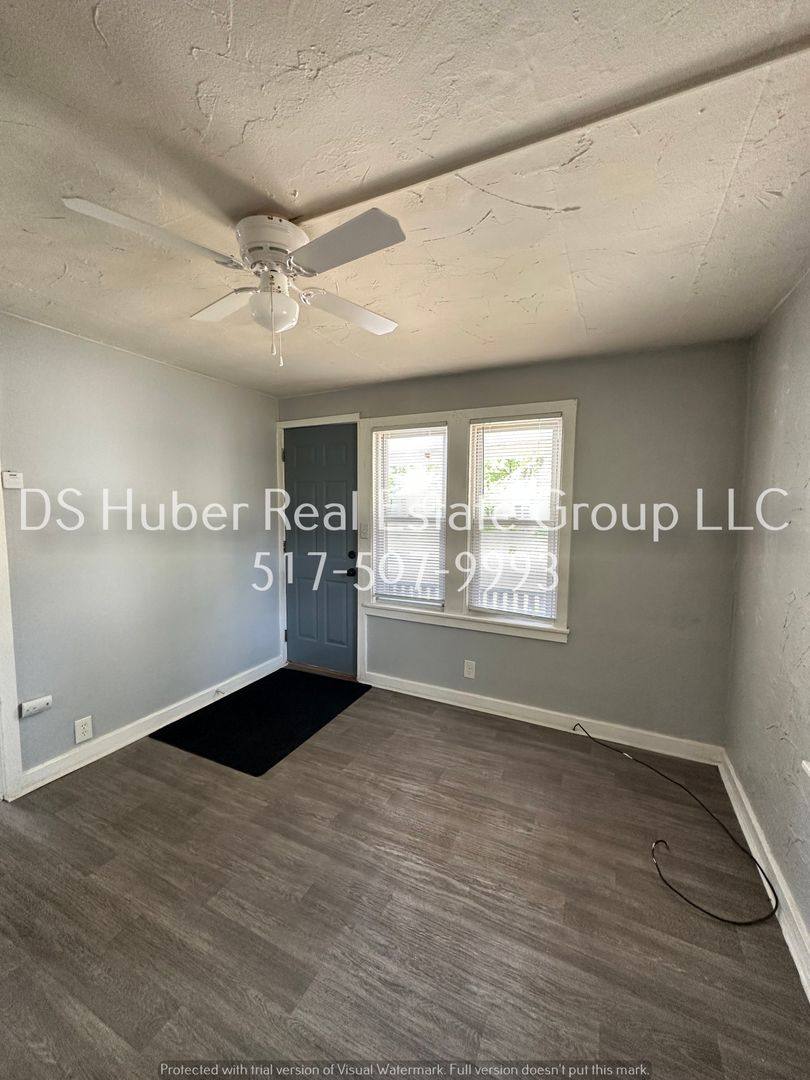 Apartment for rent at 3529 Bergman Ave, Lansing, MI 48910