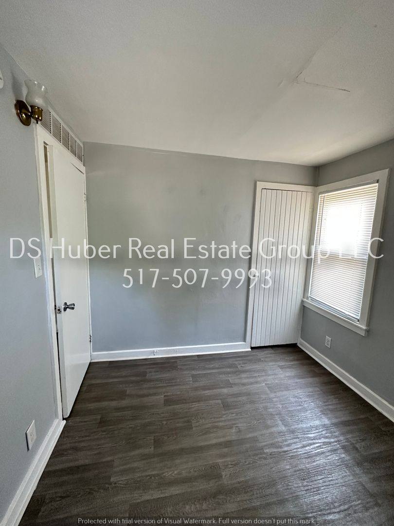 Apartment for rent at 3529 Bergman Ave, Lansing, MI 48910
