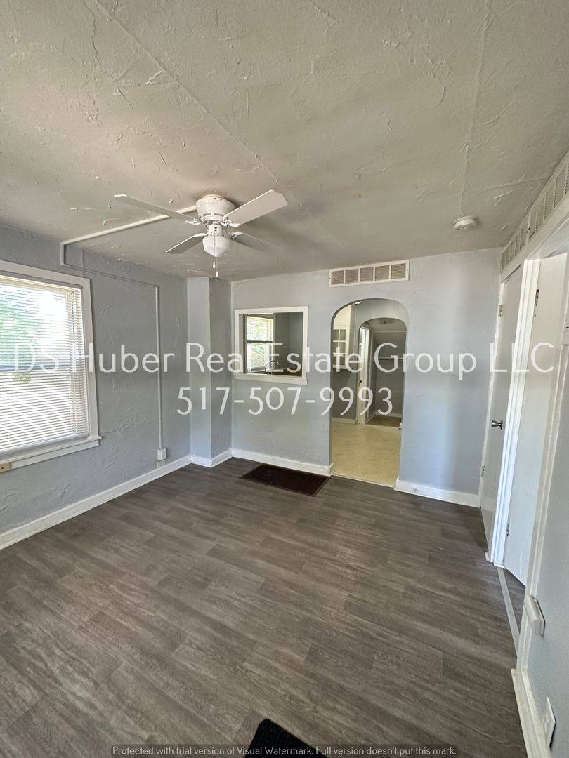 Apartment for rent at 3529 Bergman Ave, Lansing, MI 48910