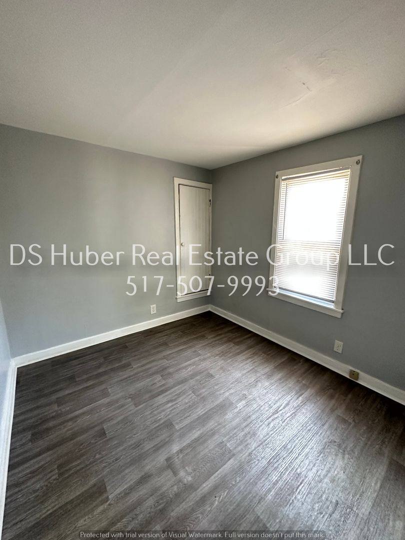 Apartment for rent at 3529 Bergman Ave, Lansing, MI 48910