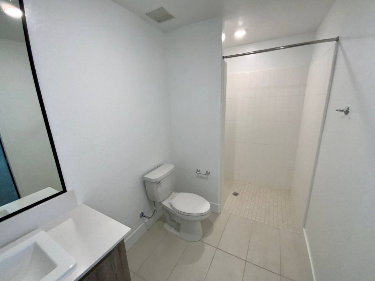 Townhouse for rent at 10991 N Blackberry, Fresno, CA 93730