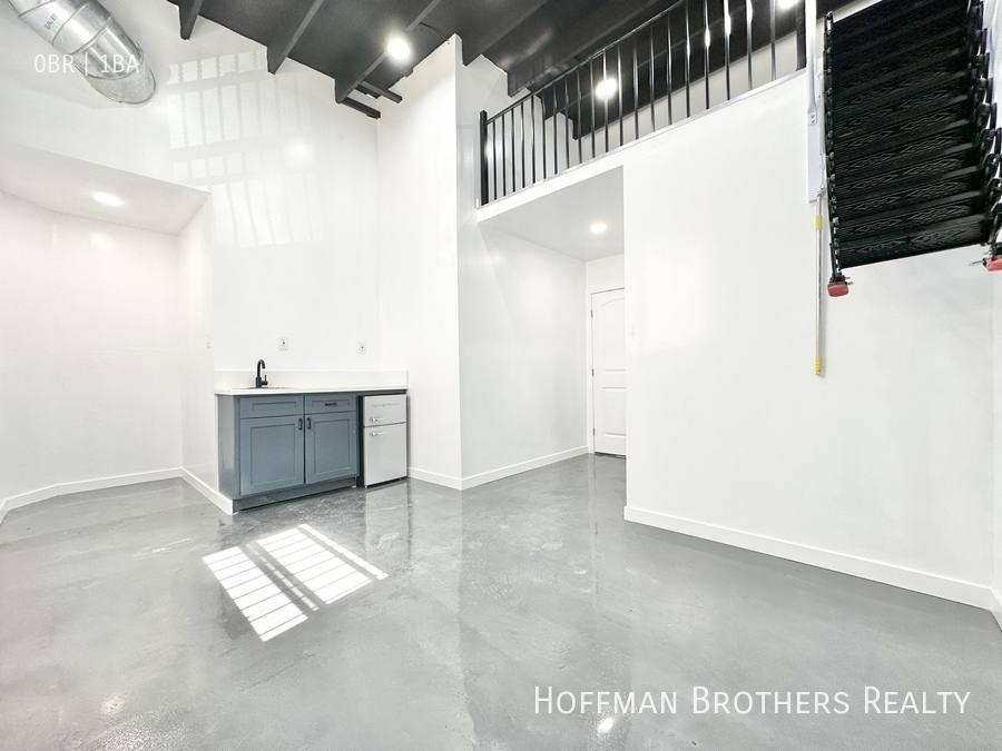 Apartment for rent at 3809 Union Pacific Ave #10, Los Angeles, CA 90023