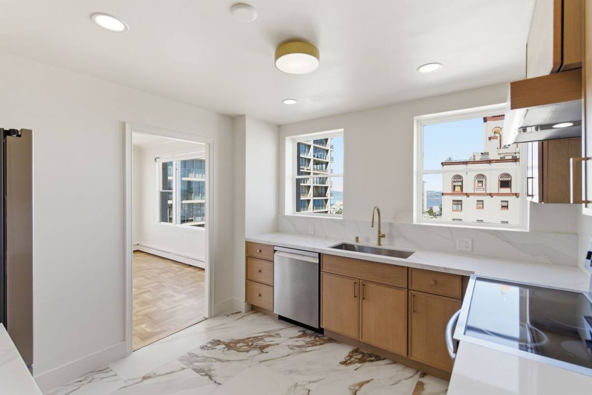 Apartment for rent at 1310 Jones St #603, San Francisco, CA 94109