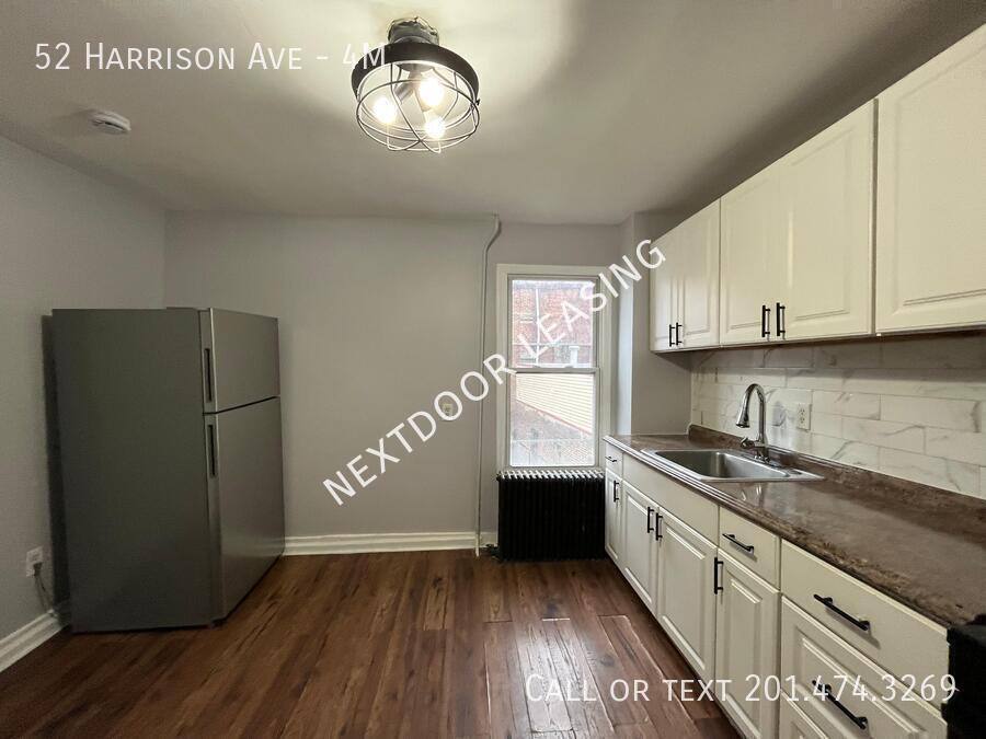 Apartment for rent at 52 Harrison Ave #4M, Jersey City, NJ 07304