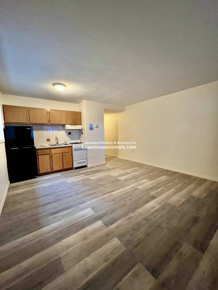 Apartment for rent at 238 Chelsea St #7, Everett, MA 02149