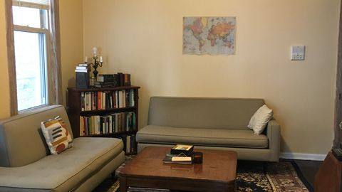 Apartment for rent at 821 N Hermitage Ave #1R, Chicago, IL 60622