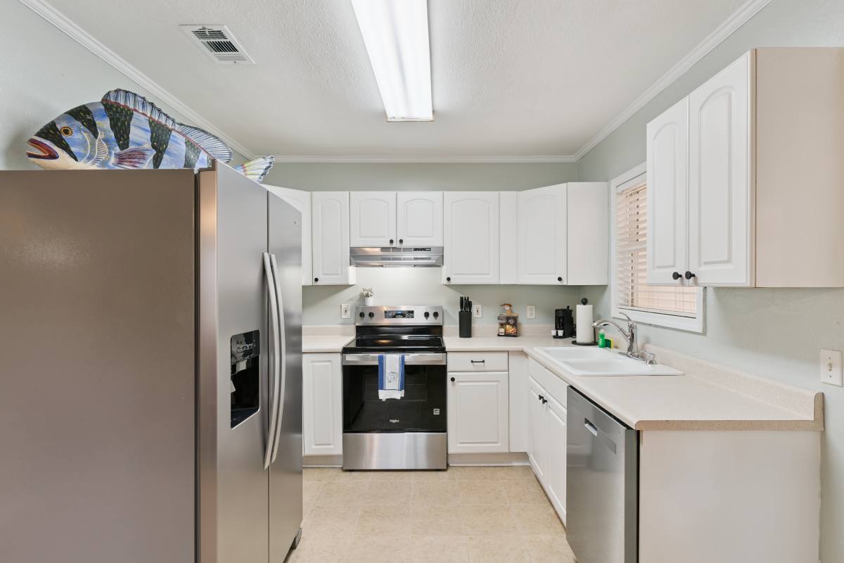 House for rent at 324 Pine St, Saint Simons Island, GA 31522