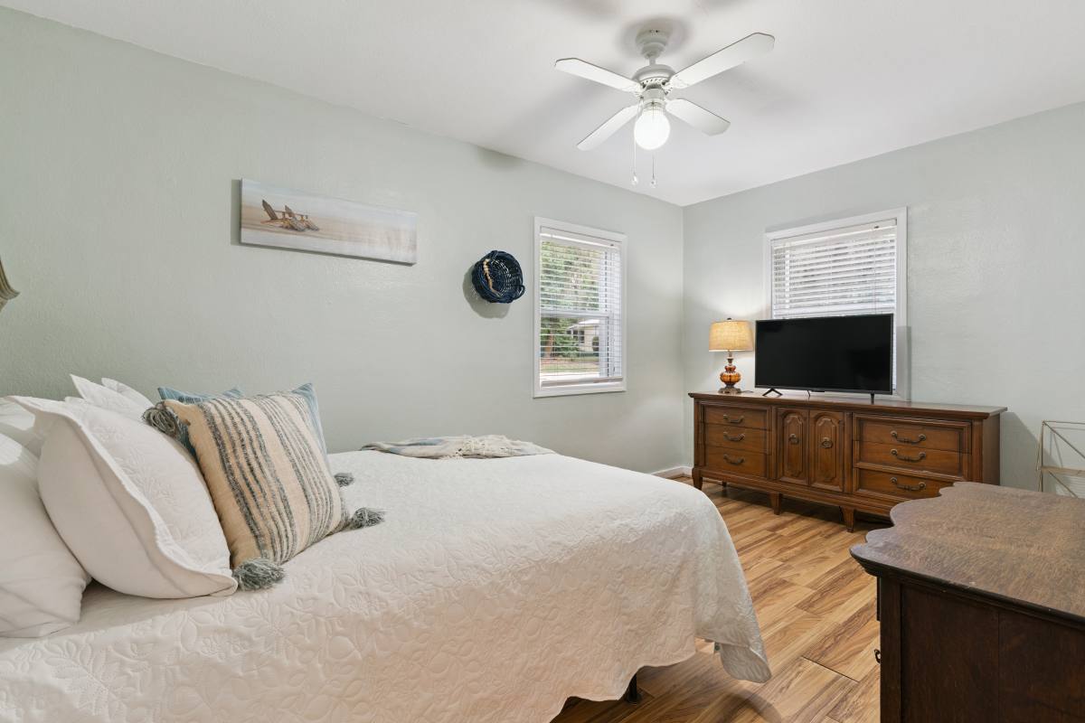 House for rent at 324 Pine St, Saint Simons Island, GA 31522
