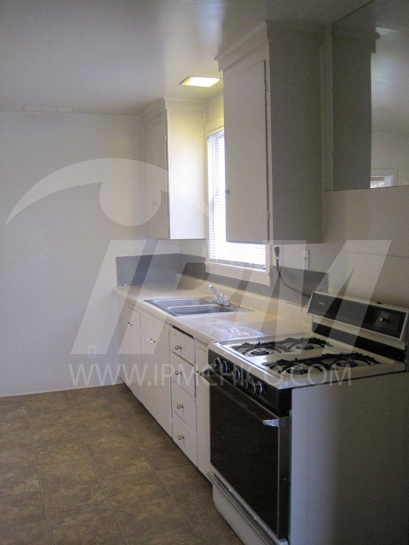 Apartment for rent at 1752-1754 Vallombrosa Ave, Chico, CA 95926