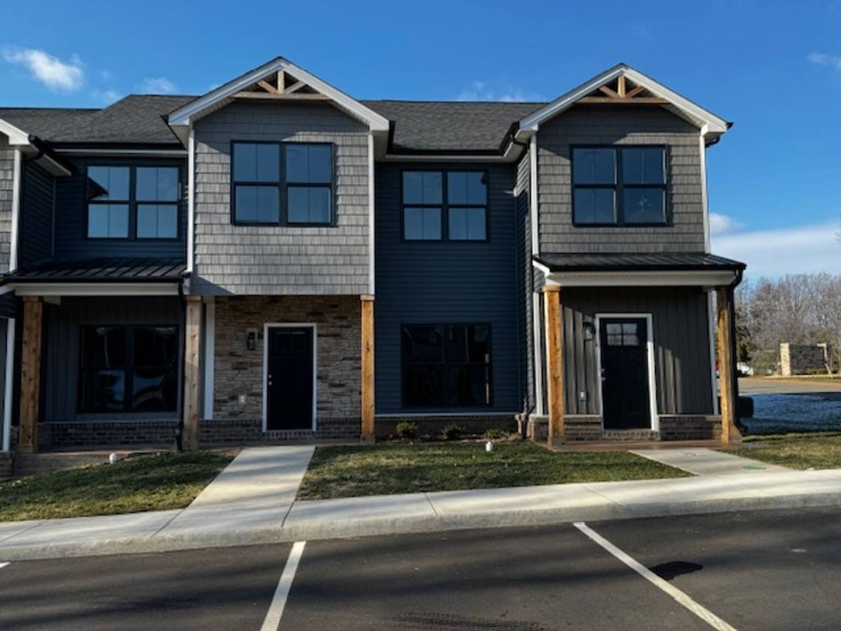 15 Villa Court, Evington, VA 24550 - Townhouse for Rent - Image 8