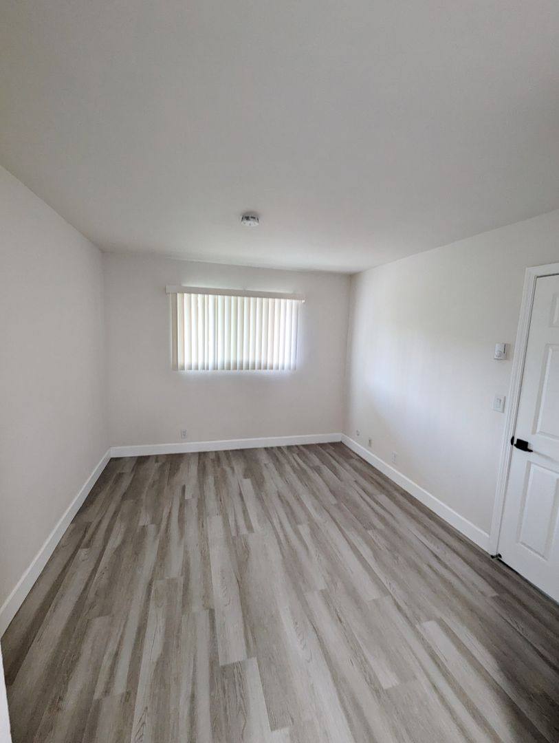 Apartment for rent at 3277 Berger Ave, San Diego, CA 92123