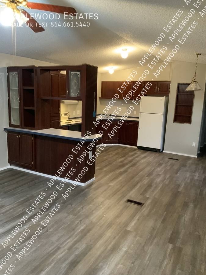 House for rent at 253 Pebble Rock Circle #2, Spartanburg, SC 29307