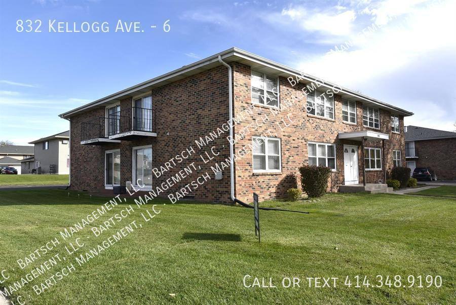 Apartment for rent at 832 Kellogg Ave #6, Janesville, WI 53546