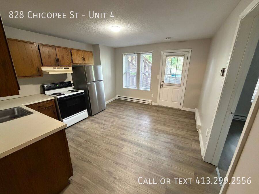 Apartment for rent at 828 Chicopee St #4, Chicopee, MA 01013
