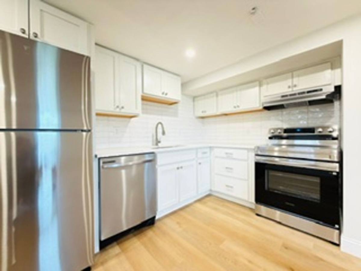 Apartment for rent at 11 Dart St, Cranston, RI 02920
