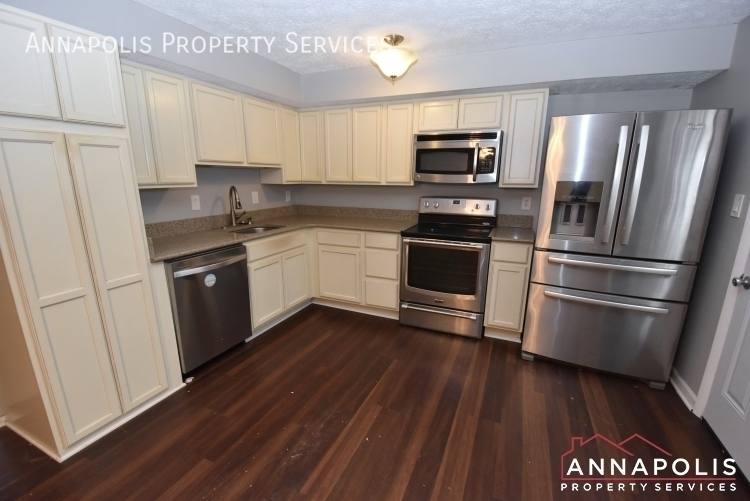 Townhouse for rent at 3631 Dorshire Court, Pasadena, MD 21122