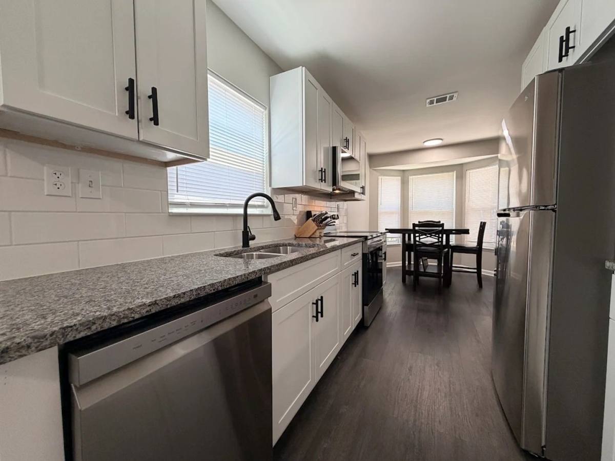 Apartment for rent at 140 Cumberland Court, Athens, GA 30607